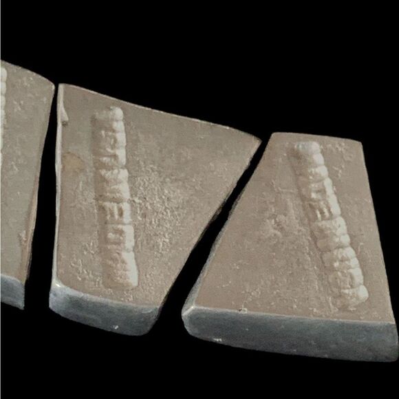 Vintage pewter pyramid and leather Made in USA heavy bracelet unisex adj 9” - Picture 6 of 8